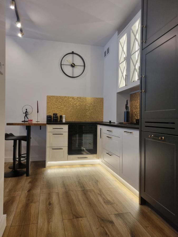 Apartament Wyspianski Санок Екстериор снимка