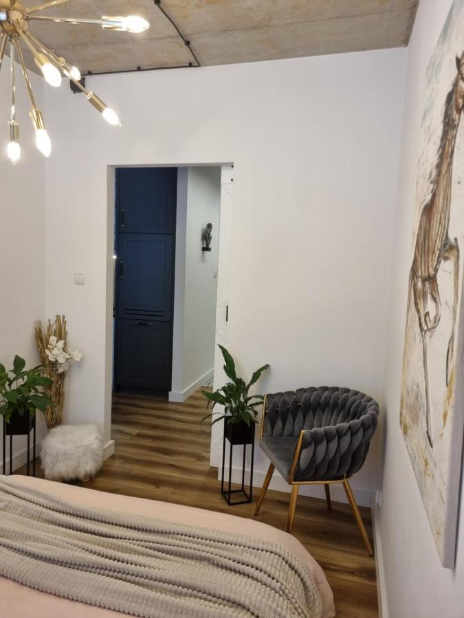 Apartament Wyspianski Санок Екстериор снимка